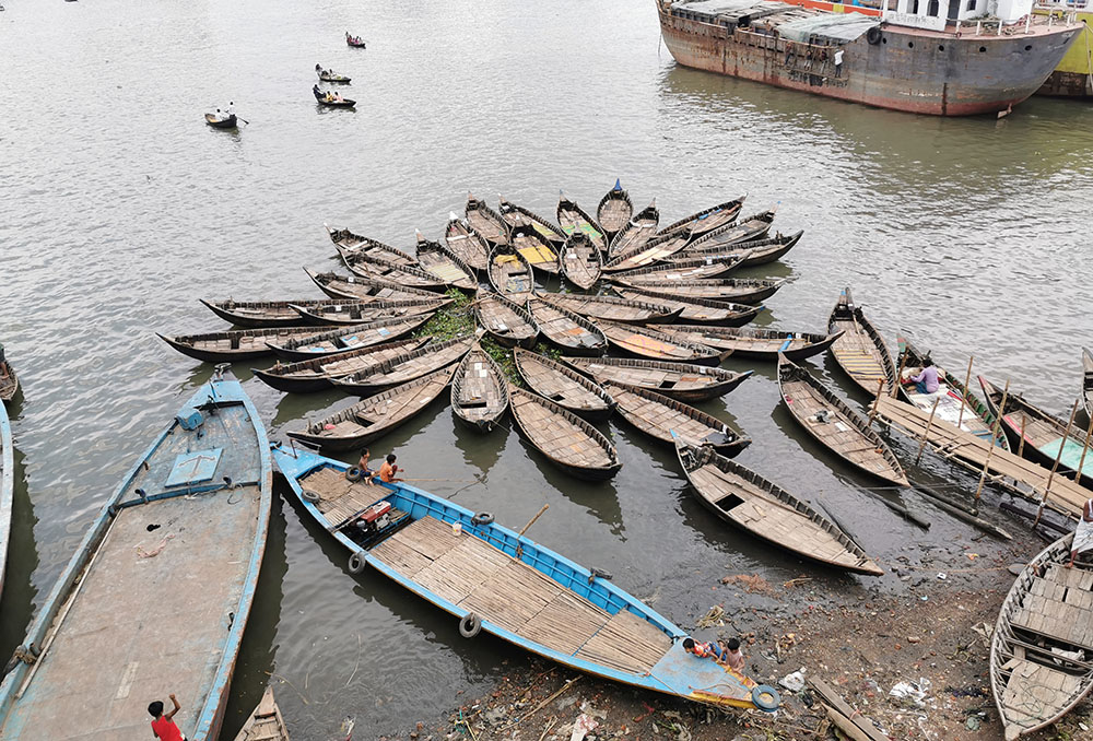 ダッカ 船着き場