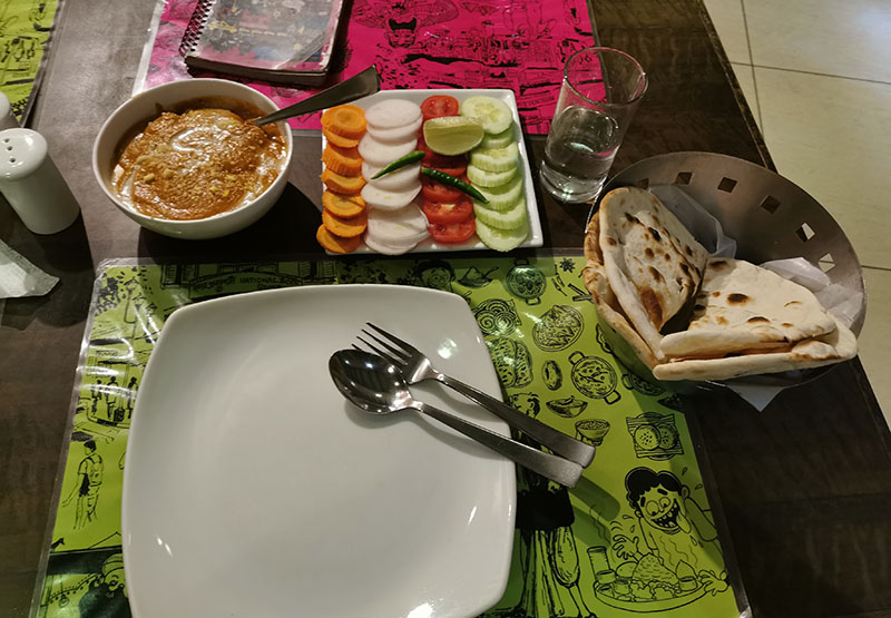 コルカタ オシャレカフェ