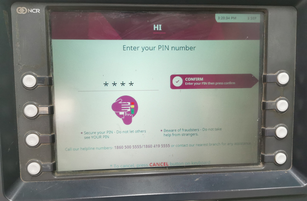 インド ATM