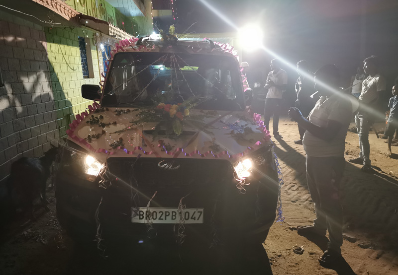 インド 結婚式 車